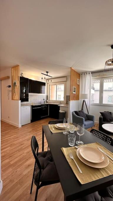 Villeurbanne • T2 Fraternite • Hostisy 외부 사진